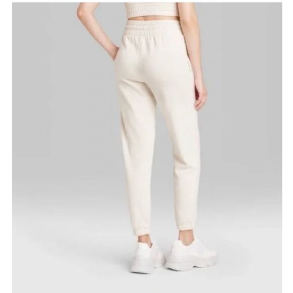 Wild Fable Women Light Grey Tapered Joggers/sweatpants Size Large New With Tags - Picture 3 of 10